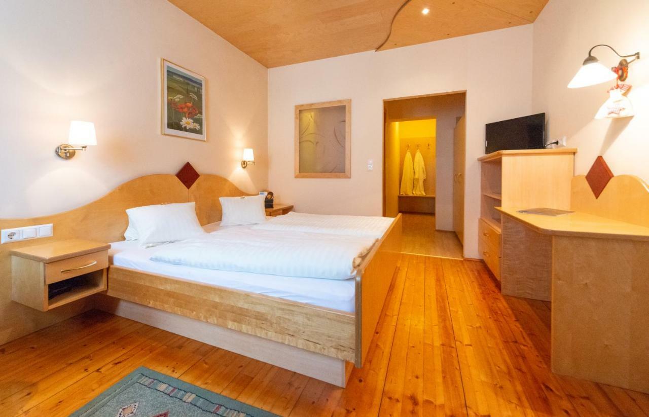 Landhotel Pacher Obervellach Dış mekan fotoğraf